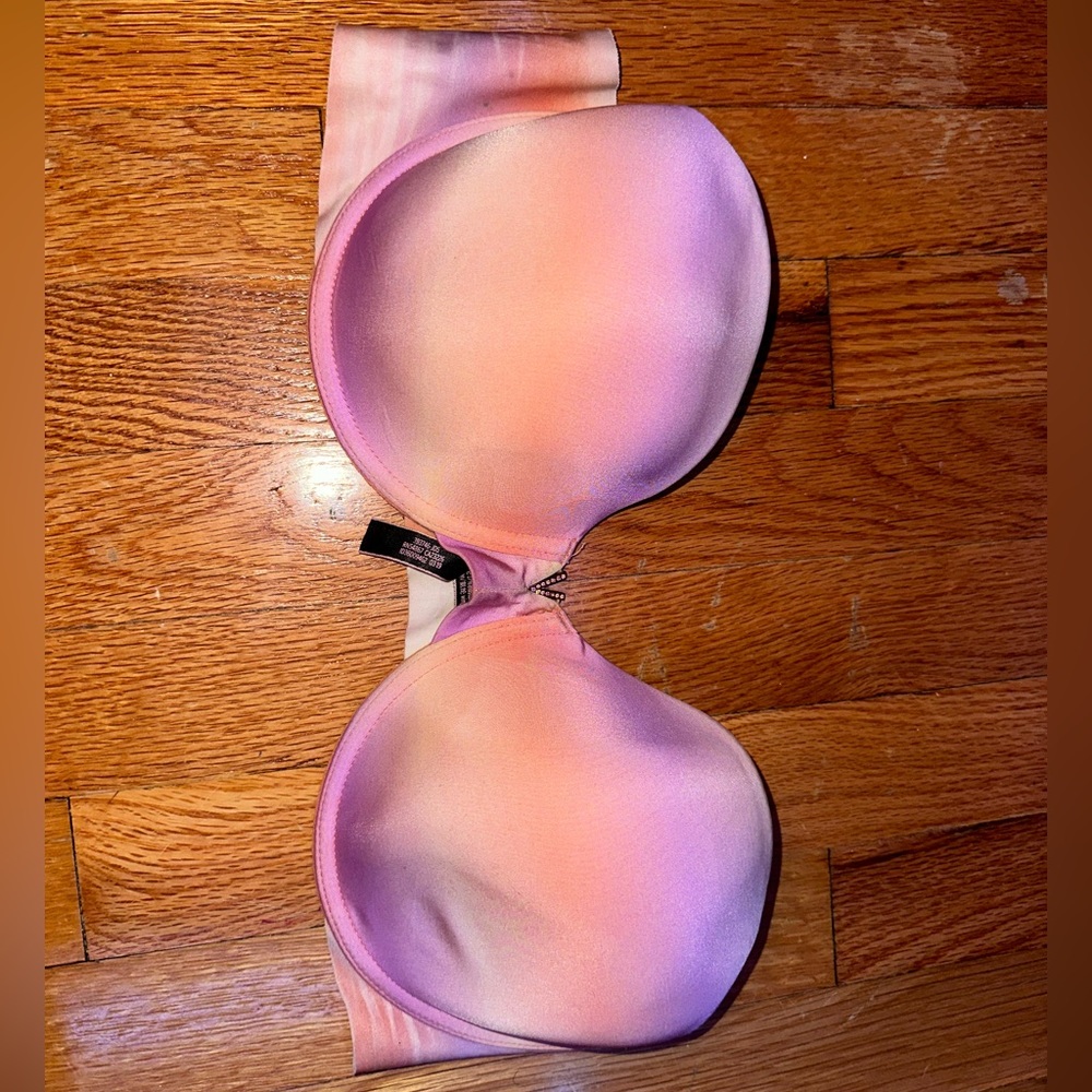 Victoria secret strapless bra size 36D